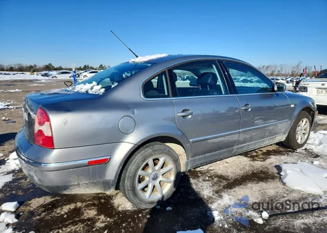 2004 Volkswagen Passat Gls from USA, damaged, VIN WVWPD63B84E139160